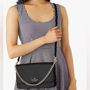 Madison Willow Medium
Flap Convertible Crossbody
Purse